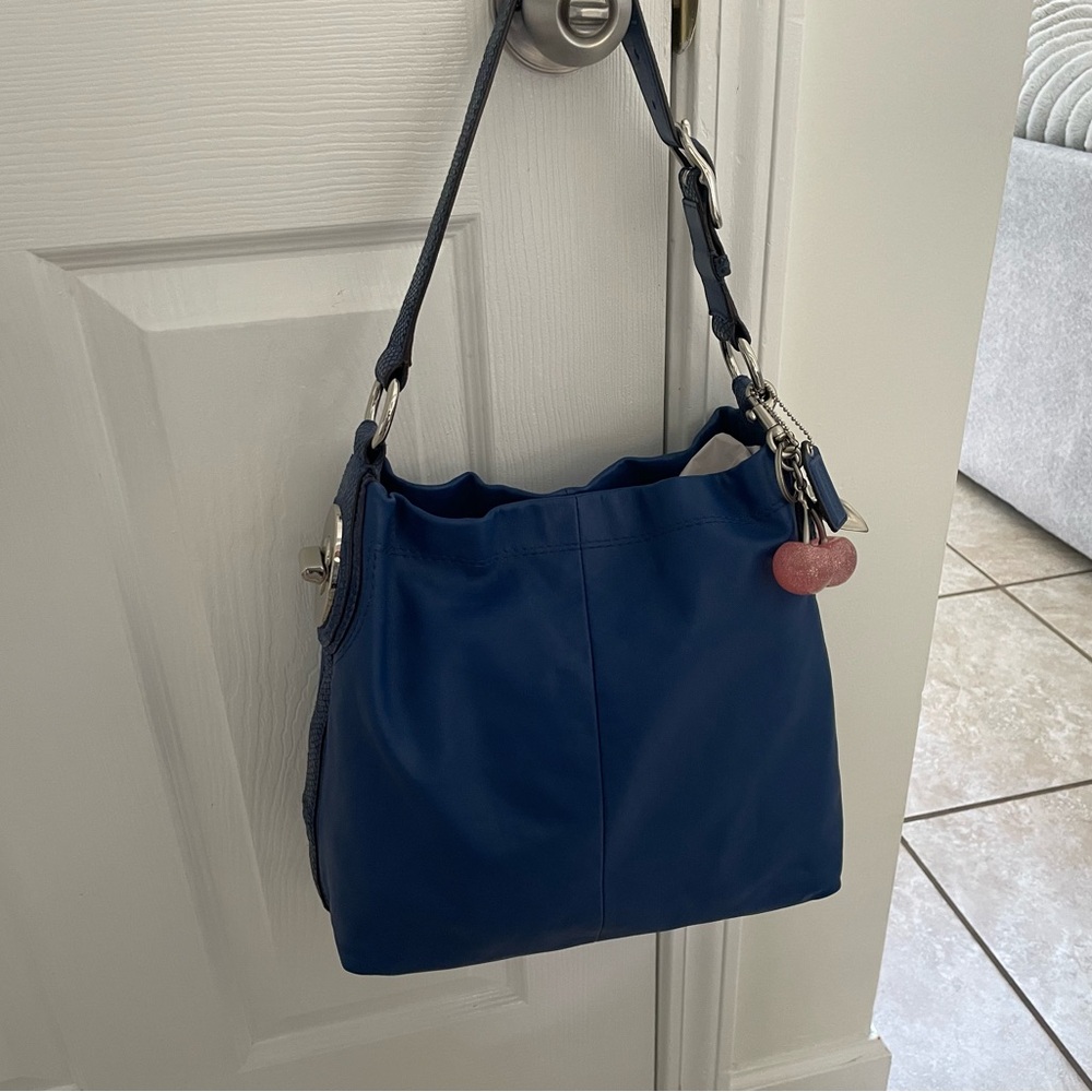 Coach 16535 Vintage Penelope’s Hobo Shoulder Bag